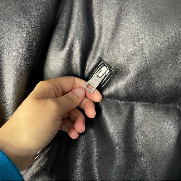 Levi's | Breanna Faux Leather Puffer Jacket with Sherpa Lined Collar - Picture 7 of 16